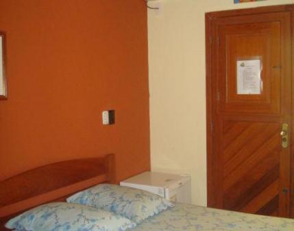 Quarto Standard com Cama de Casal ou 2 de Solteiro